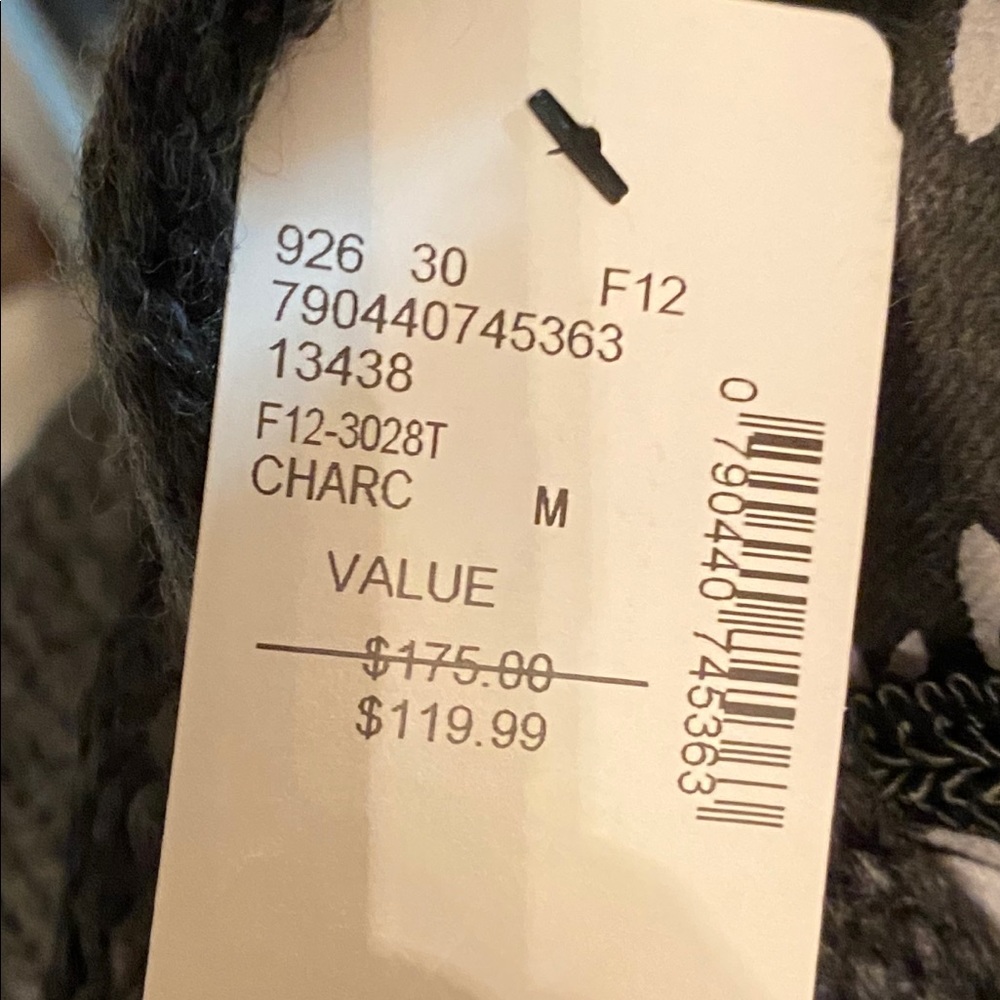 Saks fifth avenue multi-colored gray/black winter sweater. Size M “NWT” - Picture 8 of 10